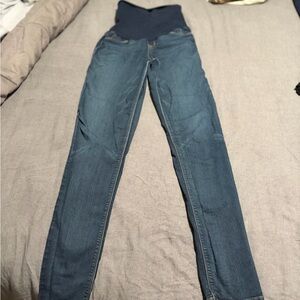 A pea in the pod Maternity Skinny Jeans with Navy Overband